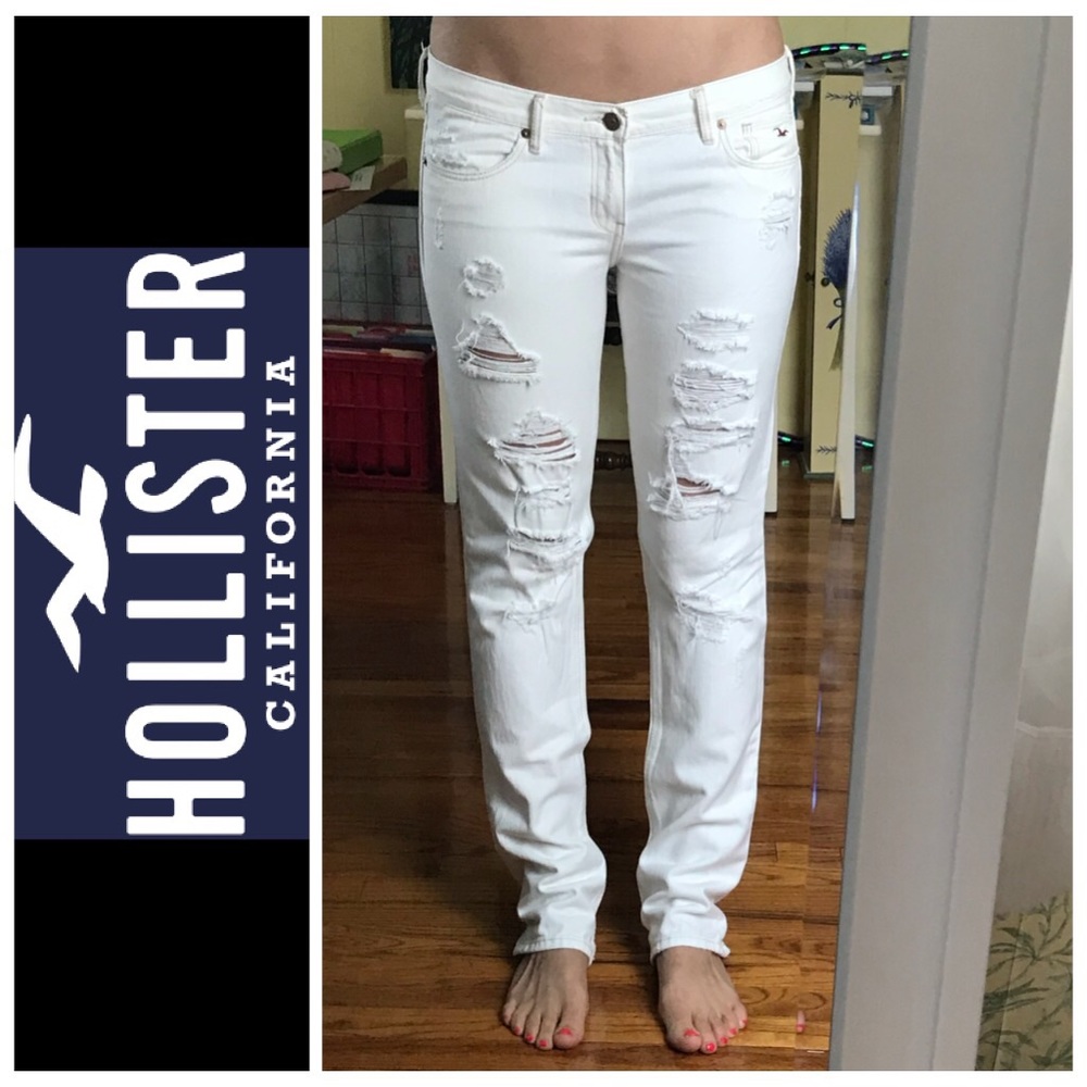 ⭐️Host Pick⭐️ Hollister Skinny Distressed Jeans